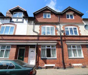 1 bedroom in a house share to rent - Photo 6