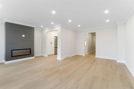 For Lease - 4197 Longmoor Drive Unit# 8, Burlington, Ontario - Photo 2