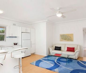 Dee Why, 9/76 Dee Why Parade - Photo 4