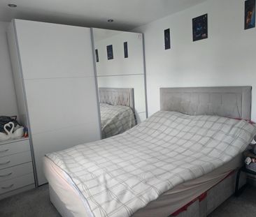 Room in a Shared House, Leicester, LE3 - Photo 1