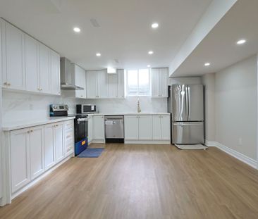 For Lease - 25 Mac Campbell Way Unit# Bsmt, Bradford West Gwillimbu... - Photo 4