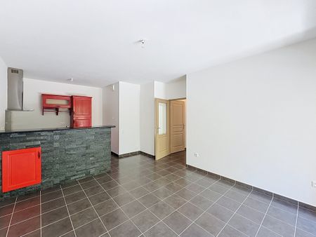 Location Appartement 2 pièces 48m² PUGET SUR ARGENS 83480 - Photo 3