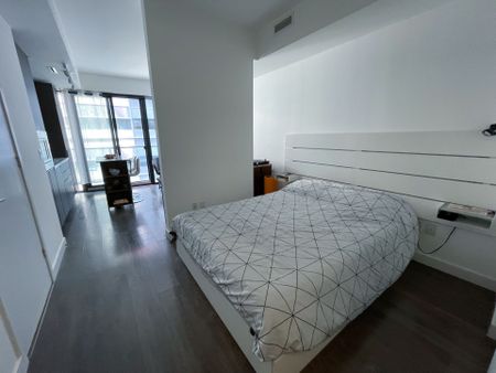 For Lease - 215 Queen Street Unit# 606, Toronto, Ontario - Photo 2