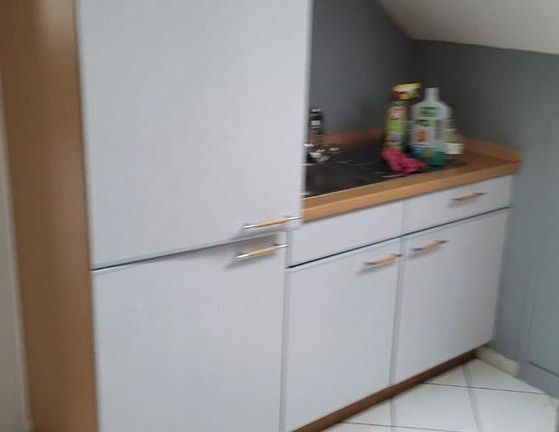 Hungen-Villingen frisch renovierte Dachgeschoswohnung zu vermiete - Photo 1