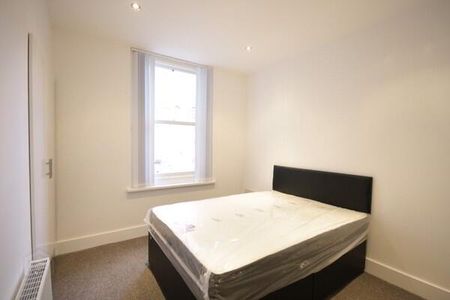 2, 21 Ulsterville Avenue, Belfast, BT9 7AS - Photo 3