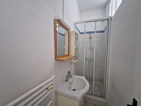 Location Appartement 1 pièce 33m² ETAMPES 91150 - Photo 5