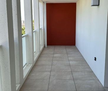 Location Appartement 2 pièces 44m² MONTPELLIER 34000 - Photo 3