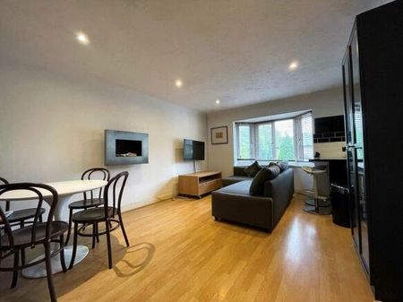 2 bedroom apartment to rent - Photo 3