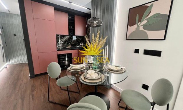 2 BEDROOM APARTMENT IN TORREVIEJA - Foto 1