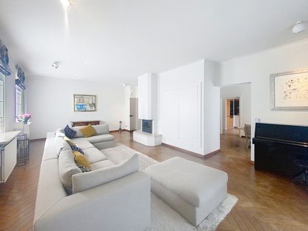 Exclusieve villa met 5 slaapkamers en zwembad - Photo 4