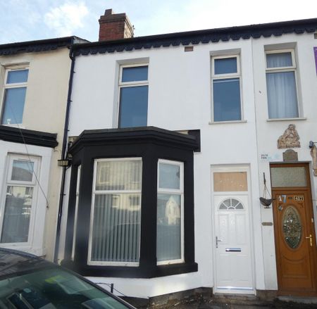 4 bedroom property to rent - Photo 2