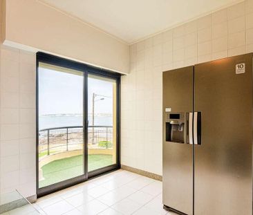 4 Bedroom Apartment with swimming pool, São João do Estoril, Cascais - Photo 1
