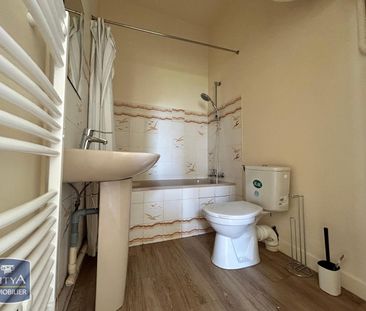 Location Appartement 1 pièce 26m² BRIVE LA GAILLARDE 19100 - Photo 4