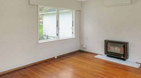 3-BED FAMILY HOME! - Photo 3