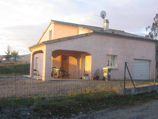 Location maison 4 pièces 82.9 m² à Saint-Sernin (07200) - Photo 1