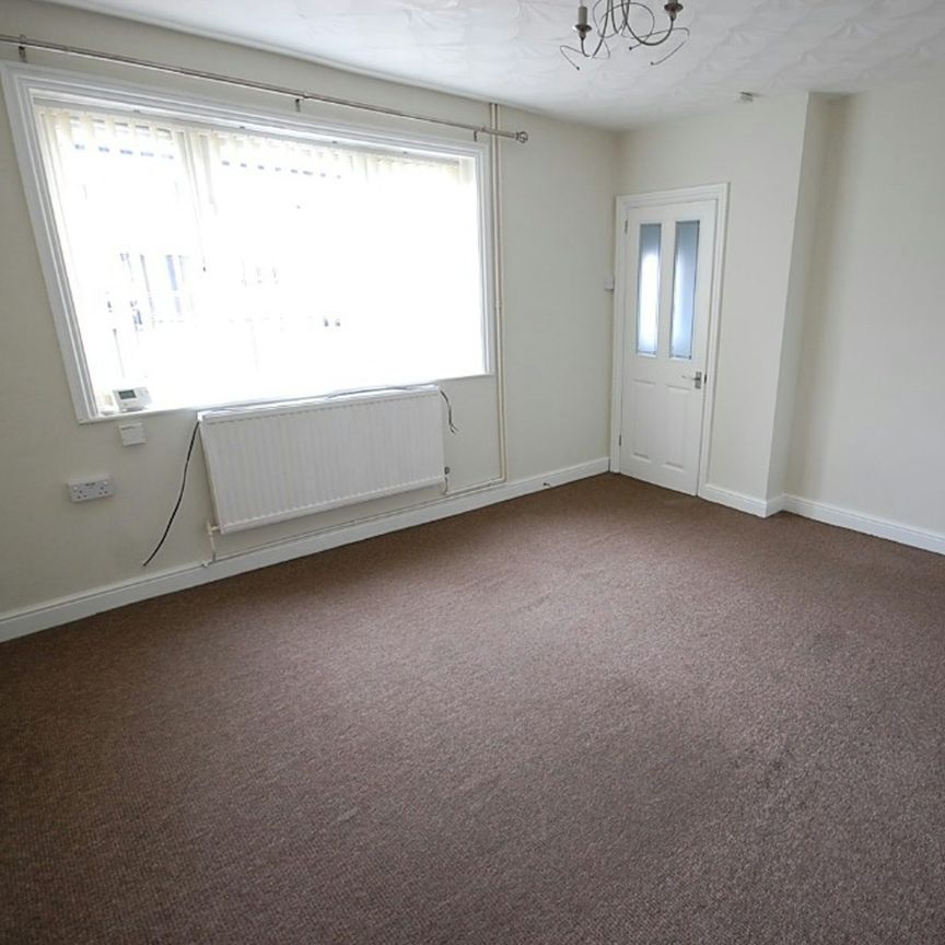 Semi-detached house to rent on - Photo 1