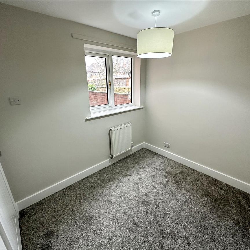 2 Bedroom Flat for rent in Elmfield Lodge, Welbeck Road - Photo 1