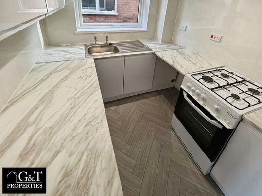 2 bedroom maisonette to rent - Photo 1