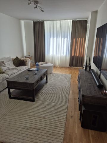 Bäckgårdsvägen, Vårby - Foto 2