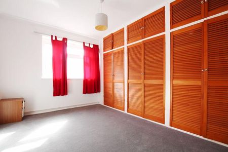 2 bedroom property to rent - Photo 3