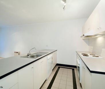 Unit 10/75 Drummond Street, - Photo 4