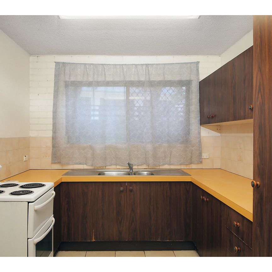 Affordable Living in Vibrant Annerley - Photo 1