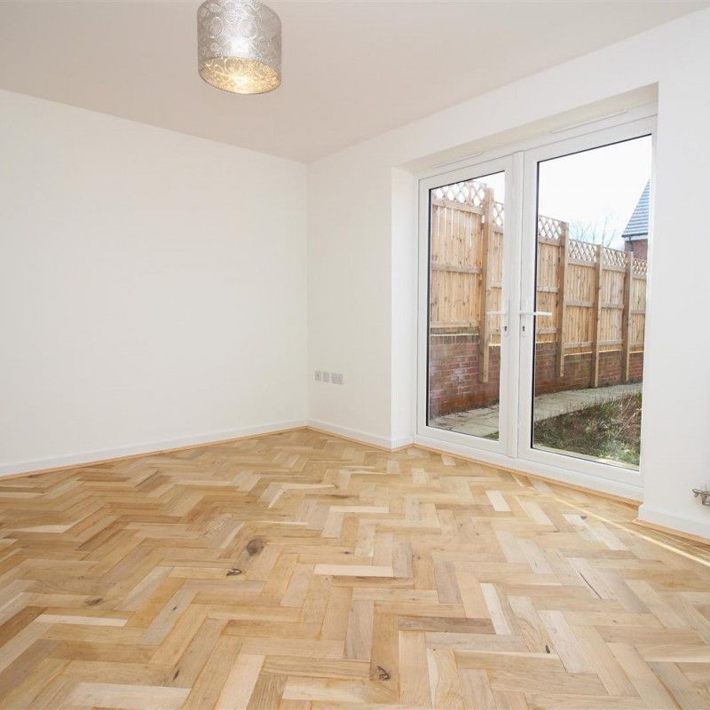 2 bedroom Terraced House to rent in Elm Road, Blaydon-On-Tyne, Tyne & Wear, NE21 5FB - Photo 1