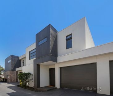 2/100 Station Street, Aspendale - Photo 2