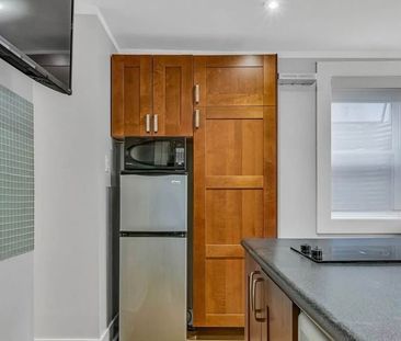 For Lease - 264 Howland Avenue Unit# Bsmt, Toronto, Ontario - Photo 3