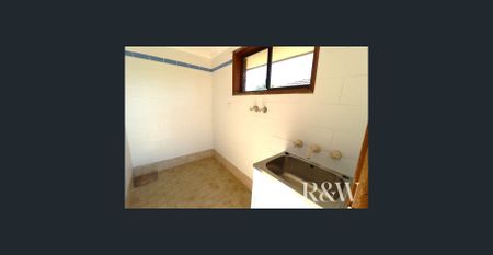 FAMILY COMFORT MEETS CONVIENENCE - Photo 4