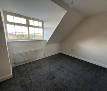 3 bedroom end of terrace house to rent - Photo 5