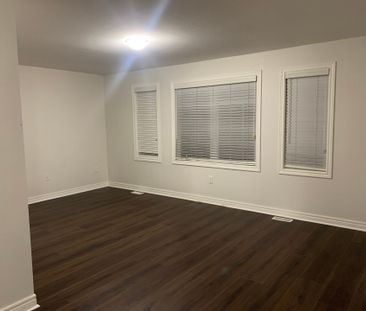 For Lease - 6303 St Michael Avenue, Niagara Falls, Ontario - Photo 2