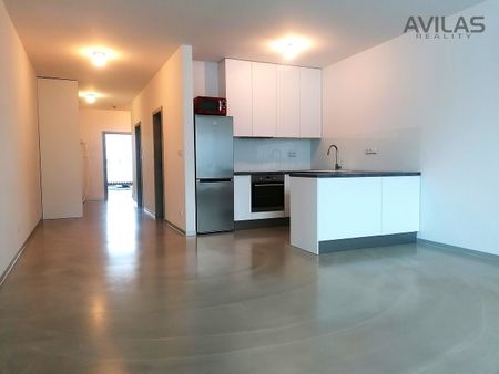 Pronájem bytu 2+kk 64 m² - Fotografie 3