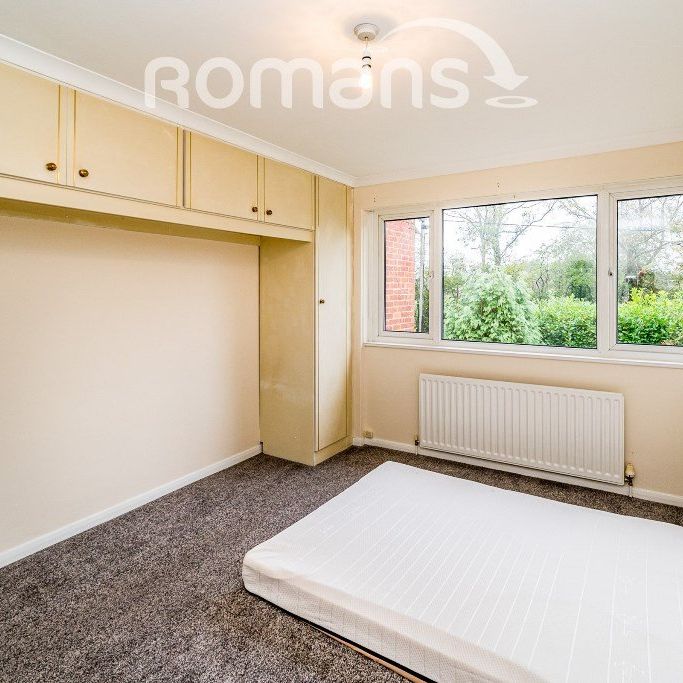 Rose Avenue, Hazlemere, High Wycombe, HP15 - Photo 1