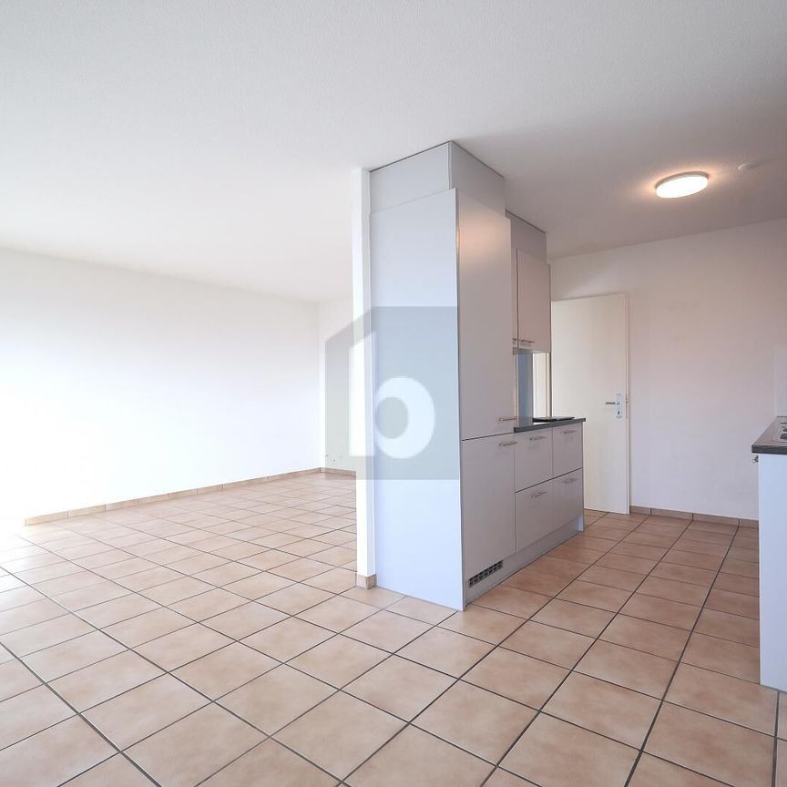 ZENTRALE UND FAMILIENFREUNDLICHE LAGE - Photo 1