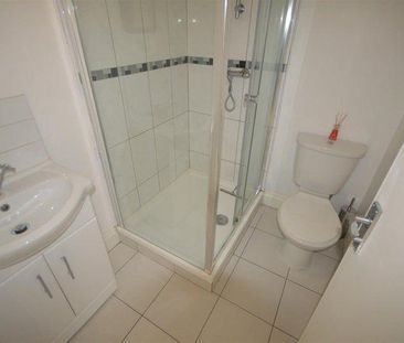 House share to rent - Photo 1