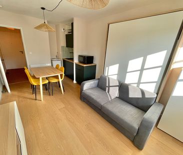 A Louer - Nantes St Clement - Studio Meublé Refait A Neuf De 22,39 M² - Photo 3