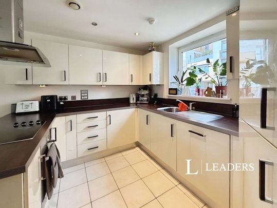 2 bedroom apartment to rent Fleet Street, Brighton, East Sussex, BN1 - Photo 1