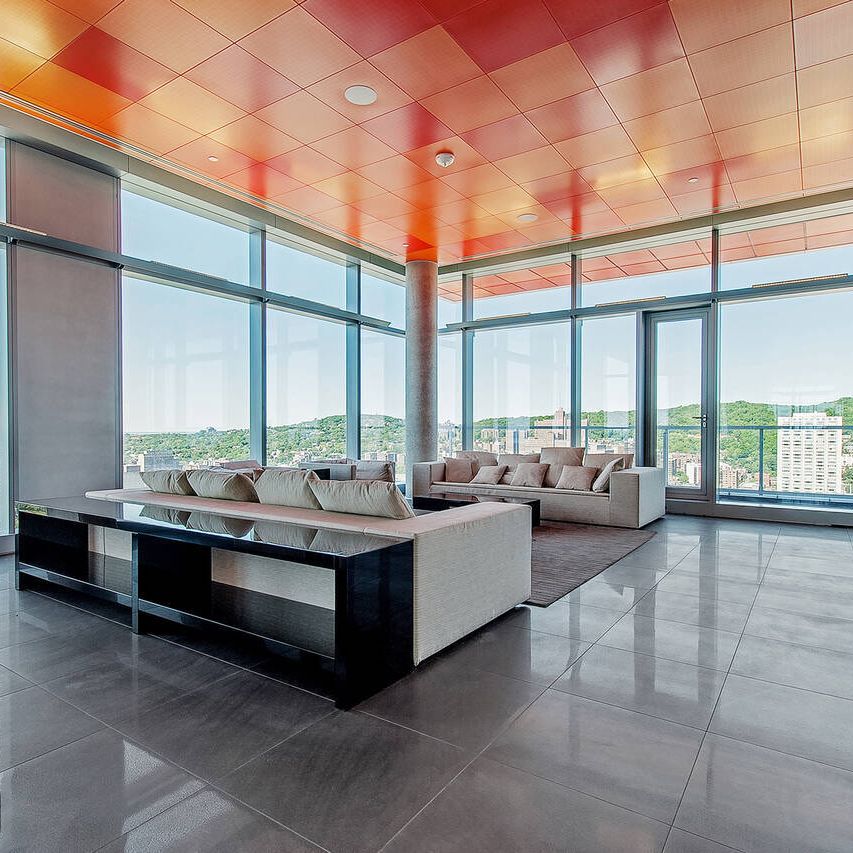 Beautiful apartment in downtown Montréal - Photo 1