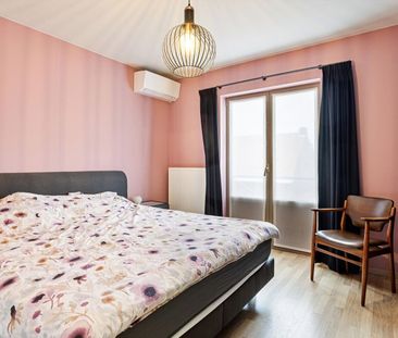 Energiezuinig en ruim appartement (105 m²) met zonnig terras in het... - foto 6