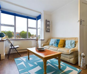 4 bedroom terraced house to rent - Photo 1