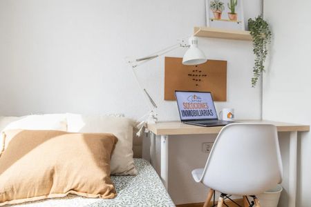 Calle Santa Eva, Madrid, Community of Madrid 28021 - Photo 4