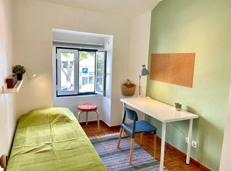 Rua da Academia das Ciências, Lisbon, Lisbon 1200-003 - Photo 4