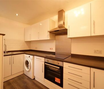 2 bedroom terraced house to rent - Photo 3