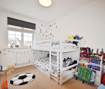 3 bedroom terraced house to rent - Photo 3