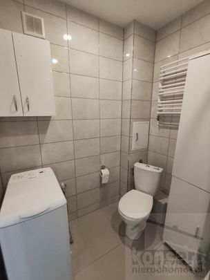 Podzamcze 2-pok. mieszkanie z niezależną kuchnią - Zdjęcie 1