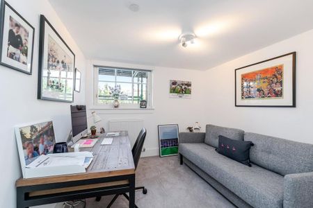 3 bedroom apartment to rent - Photo 5