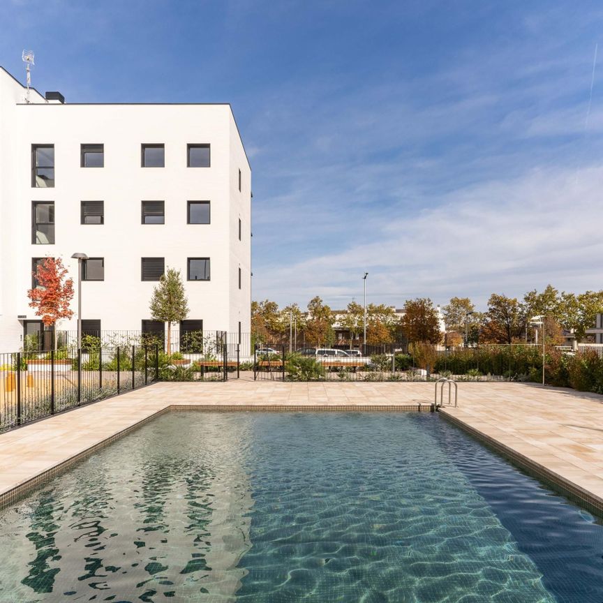 Piso de alquiler en Rda. Jean Monnet 230-238, Sabadell, 230-, Can Gambús - Photo 1