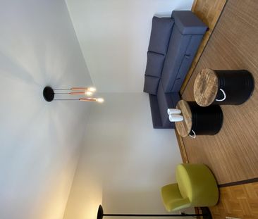 À Woluwe-Saint-Pierre, appartement à louer 1050 € par mois - Photo 2