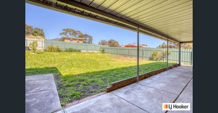 Family Home on Full-Size Block - Perfect for Growing Families - Photo 2